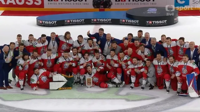 Češi si po 10 letech převzali bronzové medaile