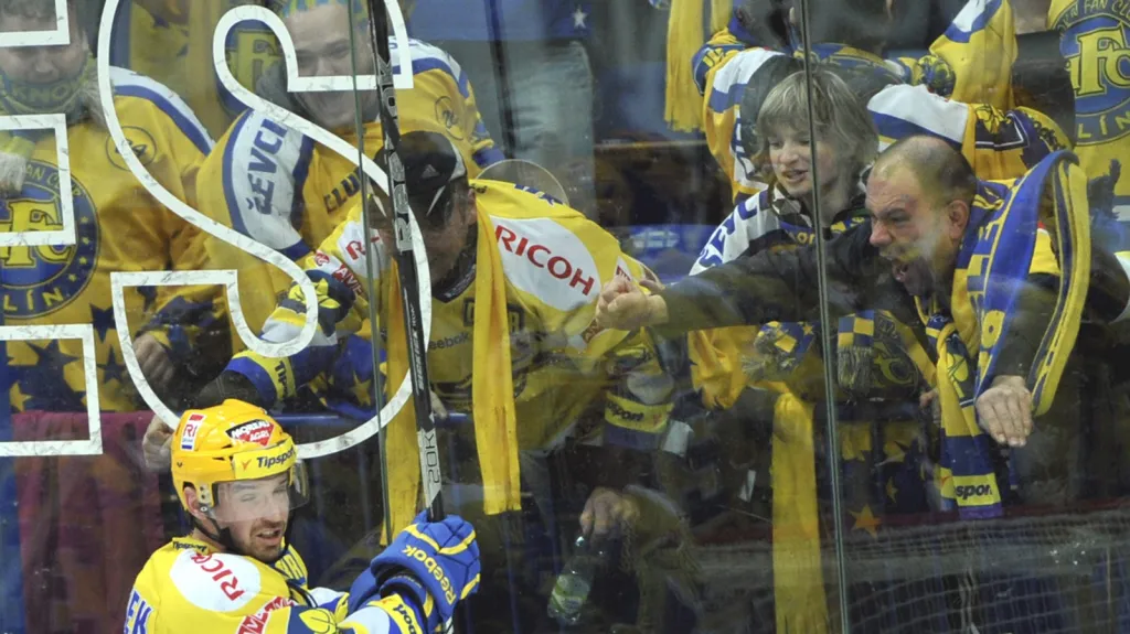 Petr Čajánek s fanoušky