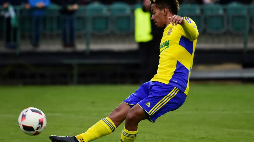 Robert Bartolomeu v dresu Zlína