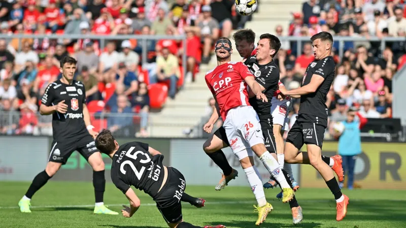 Utkání Pardubice – Hradec Králové