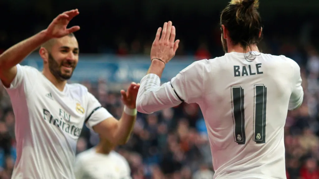 Slavící Karim Benzema a Gareth Bale