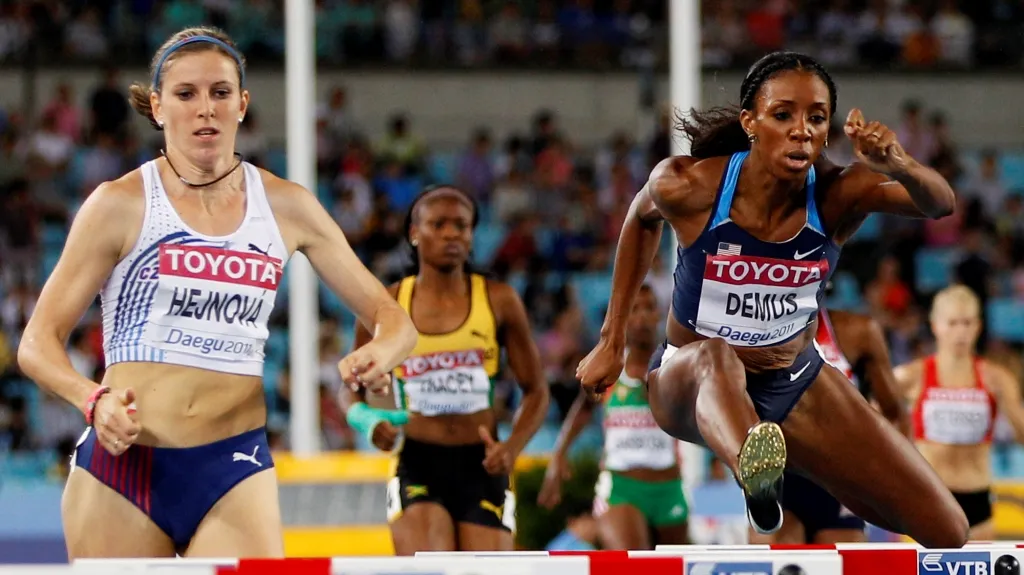 Zuzana Hejnová a Lashinda Demusová