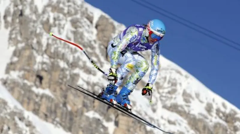 Julia Mancusová se proletěla při sjezdu v Cortině d\'Ampezzo