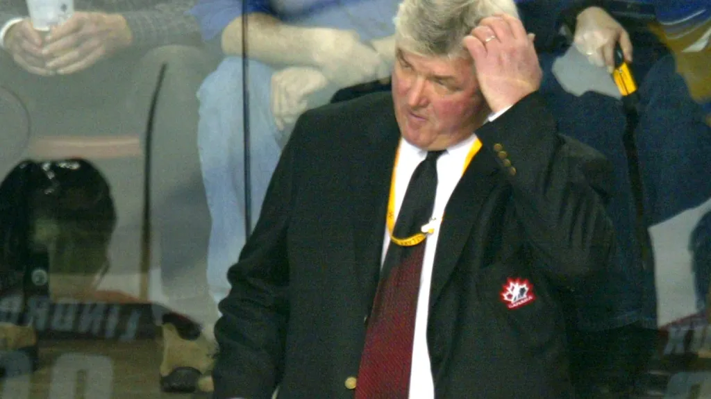 Trenér Pat Quinn na lavičce kanadské reprezentace