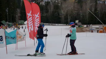 Edlingerová s Bubeníčkovou si zkusily obří slalom