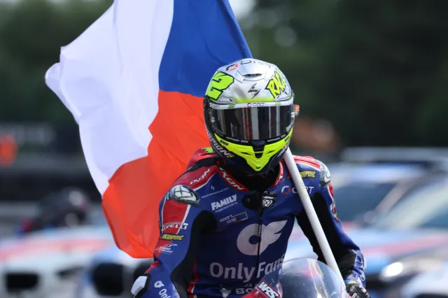 Fotofejeton Davida Soeldnera: Rozpálený víkend na brněnské Grand Prix v obrazech
