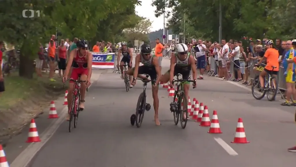 MČR v olympijském triatlonu ovládli Rudolfová a Čelůstka