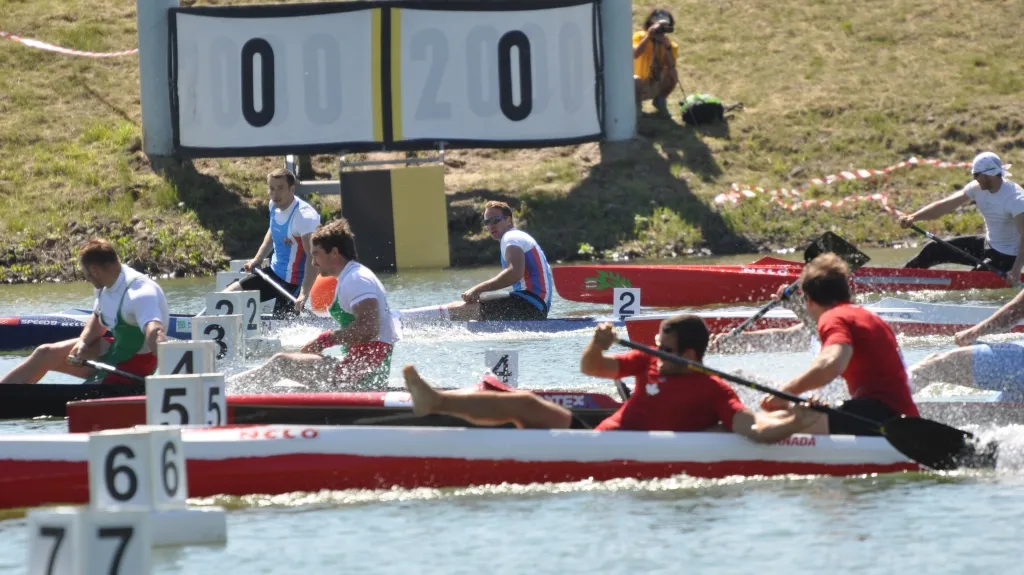 Rychlostní kanoistika