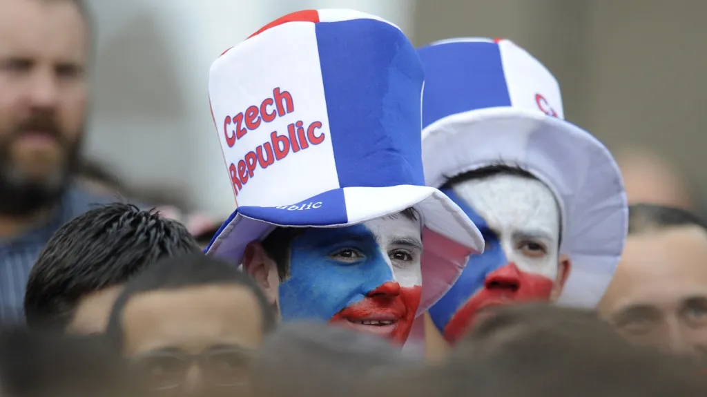 Fanoušci v Praze