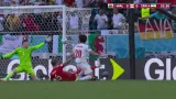 Moment v utkání Wales – Írán: Dvě tyče Íránu během pár sekund (52. min.)