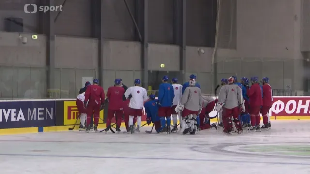 Češi trénovali v plné sestavě. Němce neřeší, ale jsou rádi za setrvání v Bratislavě