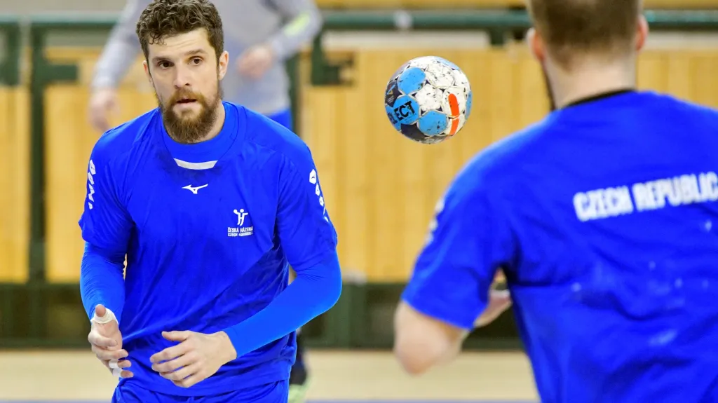 Ondřej Zdráhala v přípravě házenkářů před kvalifikačním duelem na ME 2020 v Plzni