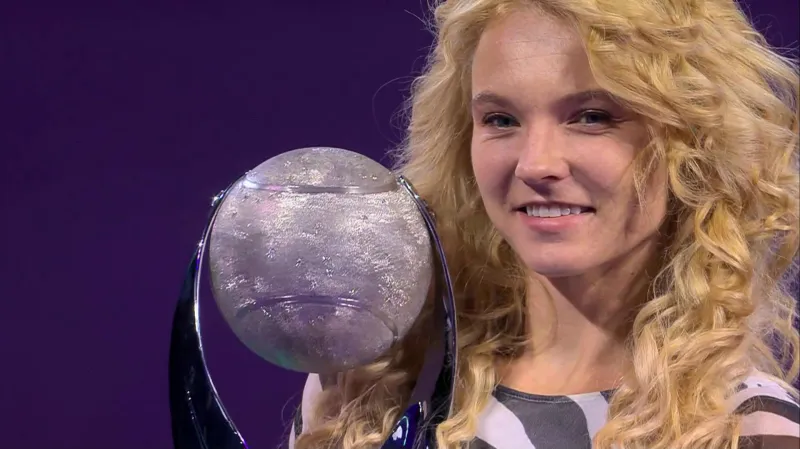 Kateřina Siniaková převzala trofej pro nejlepší světovou deblistku roku