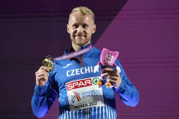 Jakub Vadlejch se zlatou medailí