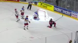 Gól v utkání Kanada - Rusko: MacKinnon - 2:2 (56. min.)