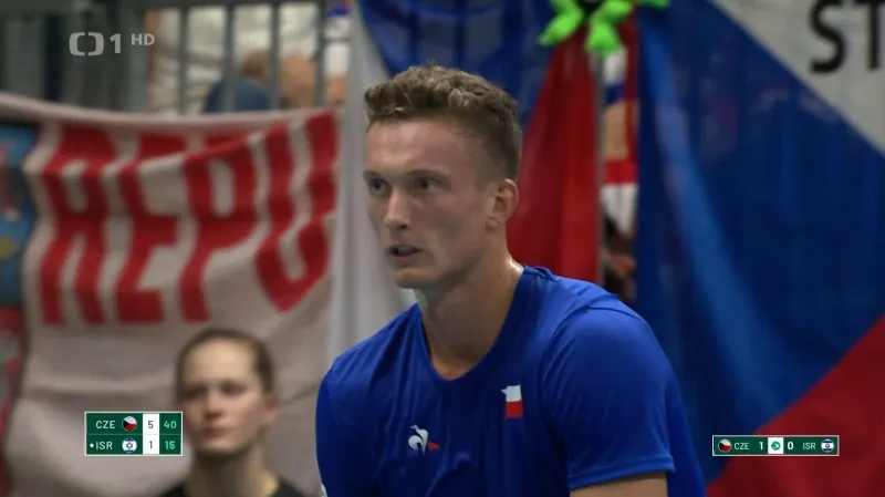 Menšík i Lehečka vyhráli dvouhry v kvalifikaci Davisova poháru proti Izraeli