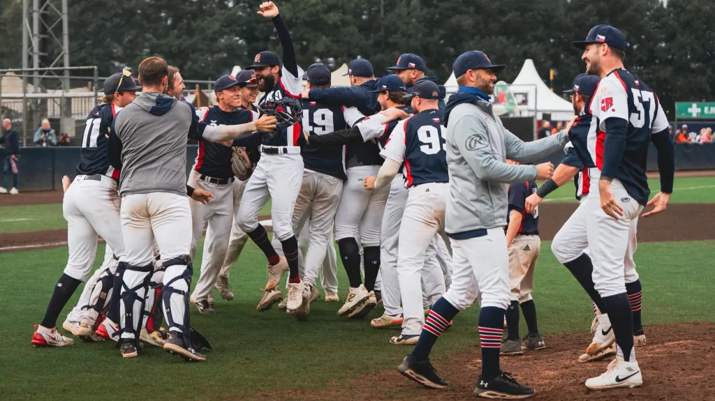 Radost českých baseballistů na ME