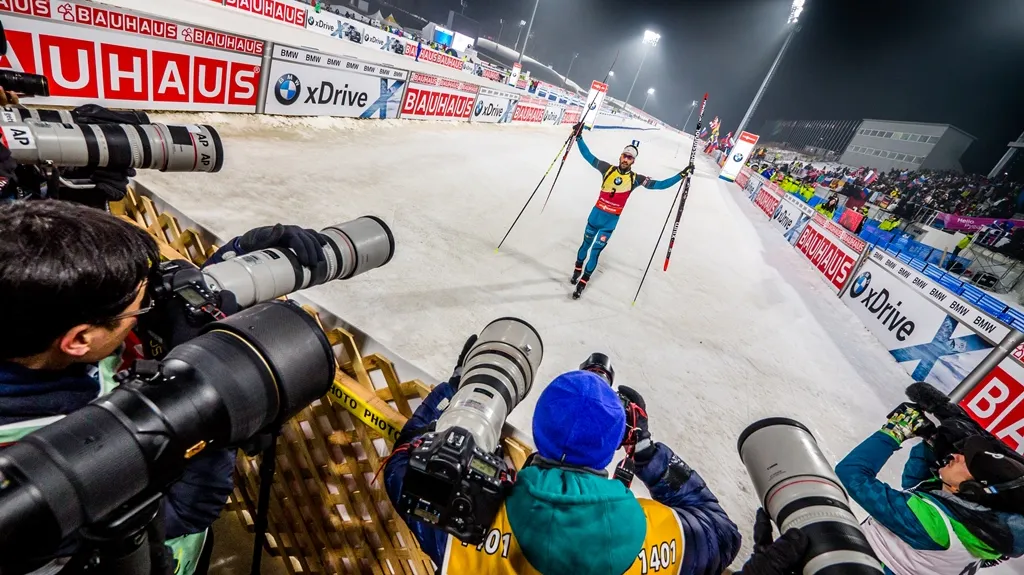 Martin Fourcade slaví další triumf