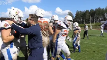 Reprezentace v americkém fotbalu si na ME zahraje o páté místo