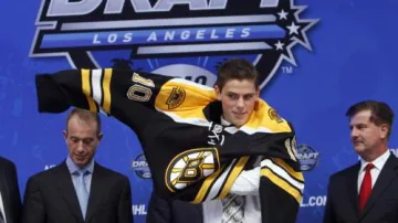 Tyler Seguin se jako druhý draftovaný poprvé obléká do nového dresu