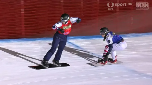 Velké finále snowboardcrossařek na SP v Cortině d'Ampezzo