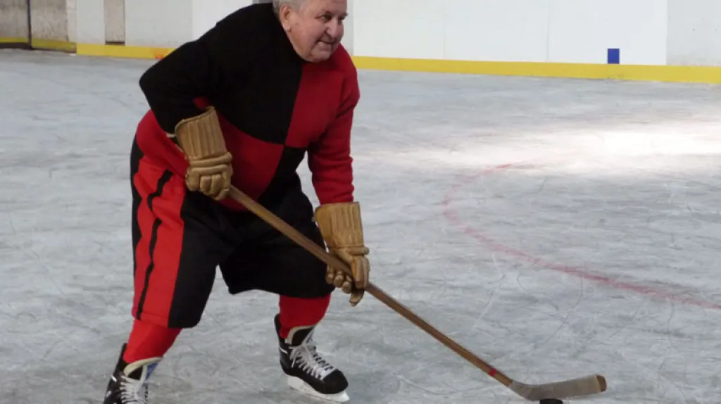 Bývalý hokejista a trenér Gustav Bubník