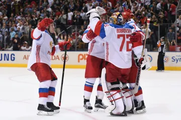 Sergej Bobrovskij se spoluhráči