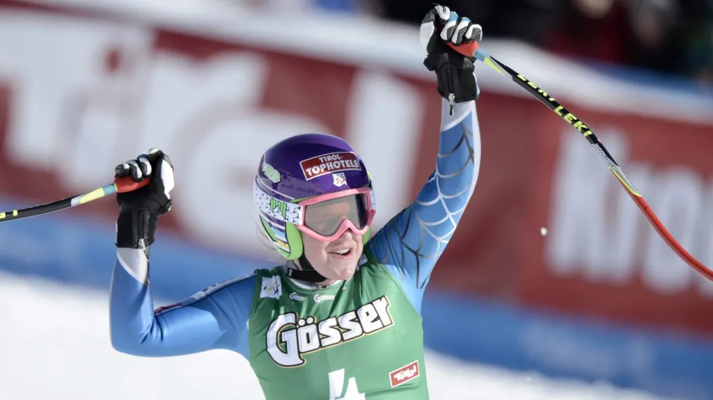 Slavící Alice McKennisová