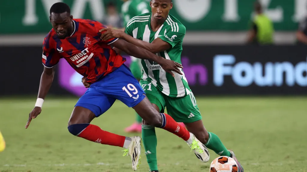 Sima z Rangers padá v zápase s Arisem Limassol