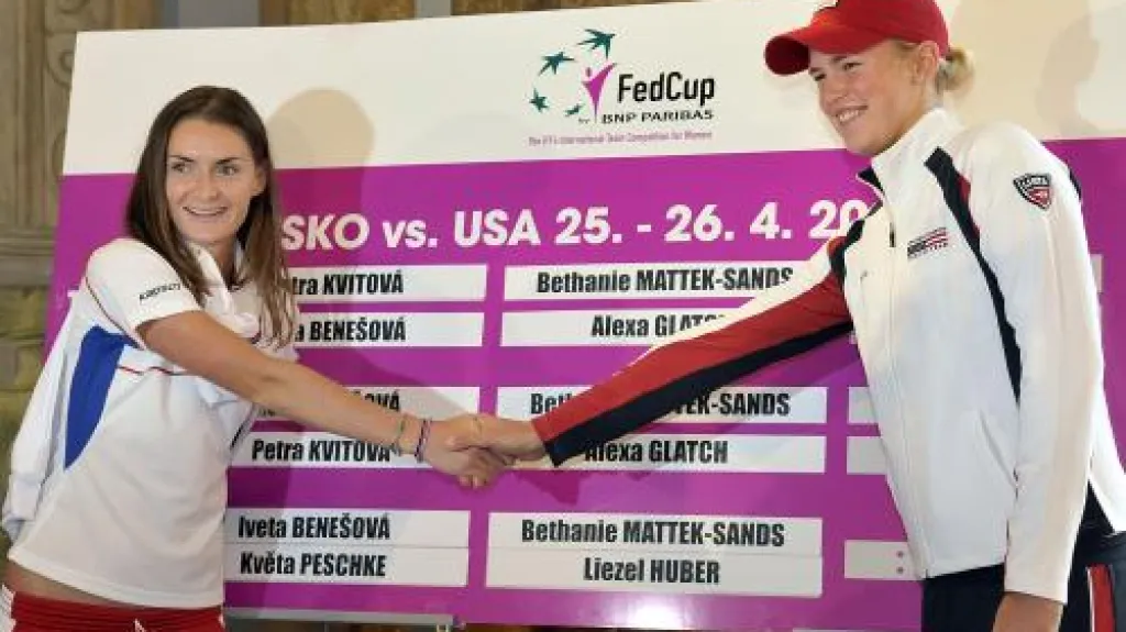Iveta Benešová a Alexa Glatchová