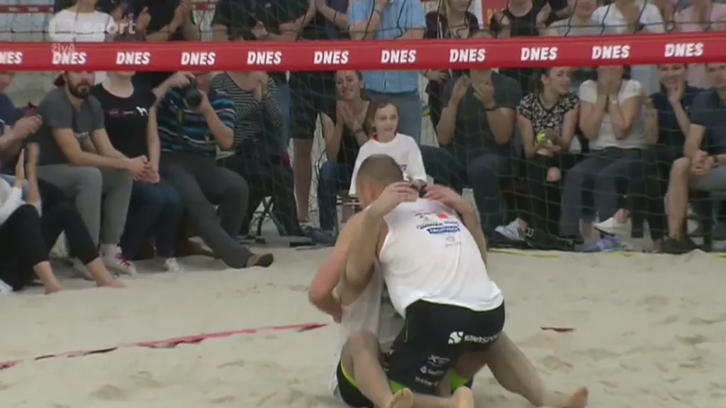 Halové MČR v plážovém volejbale ovládli Weiss a Tichý