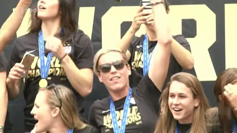 Fanoušci přivítali v LA vítězné americké fotbalistky