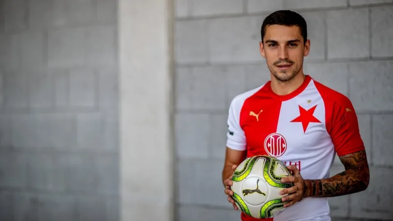 Nico Stanciu je novou posilou Slavie Praha