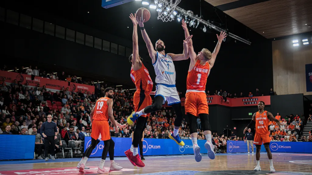 Vojtěch Hruban v utkání proti Nizozemsku