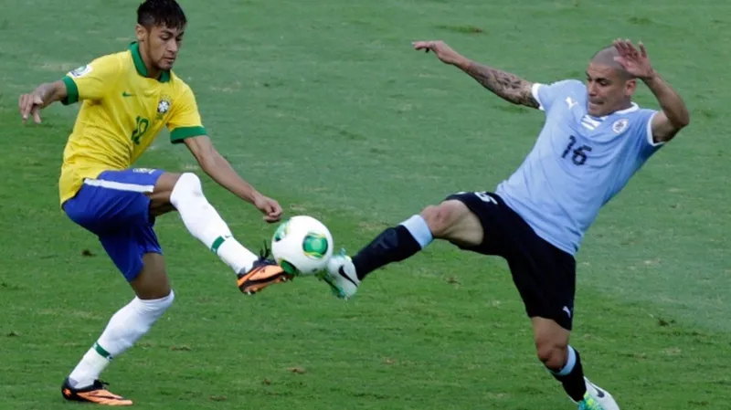 Sestřih utkání Brazílie - Uruguay