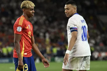 Lamine Yamal a Kylian Mbappé