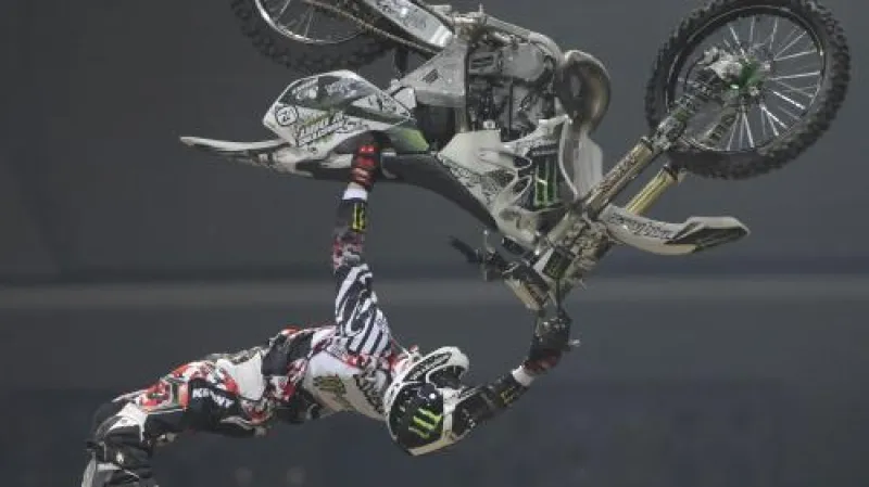 Francouzský freestyle motokrosař Remi Bizouard