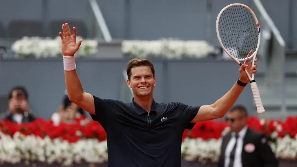 Alexander Blockx se raduje z postupu