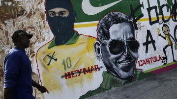 Brazilci protestují proti fotbalovému šampionátu