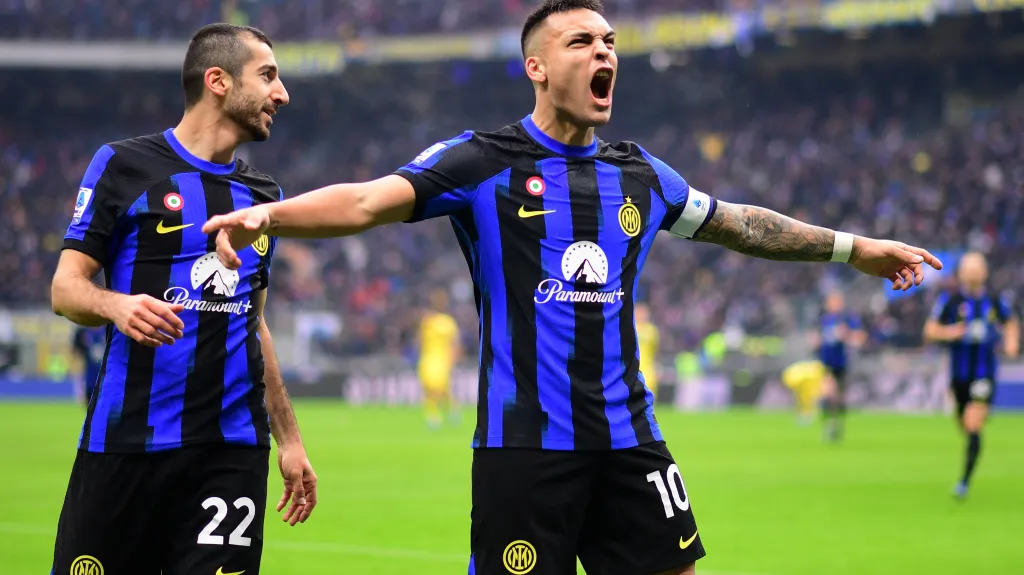 Lautaro Martinez z Interu se raduje po gólu