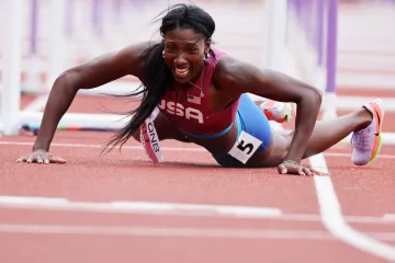 Favoritka Aliová nedokončila rozběh na 100 metrů překážek