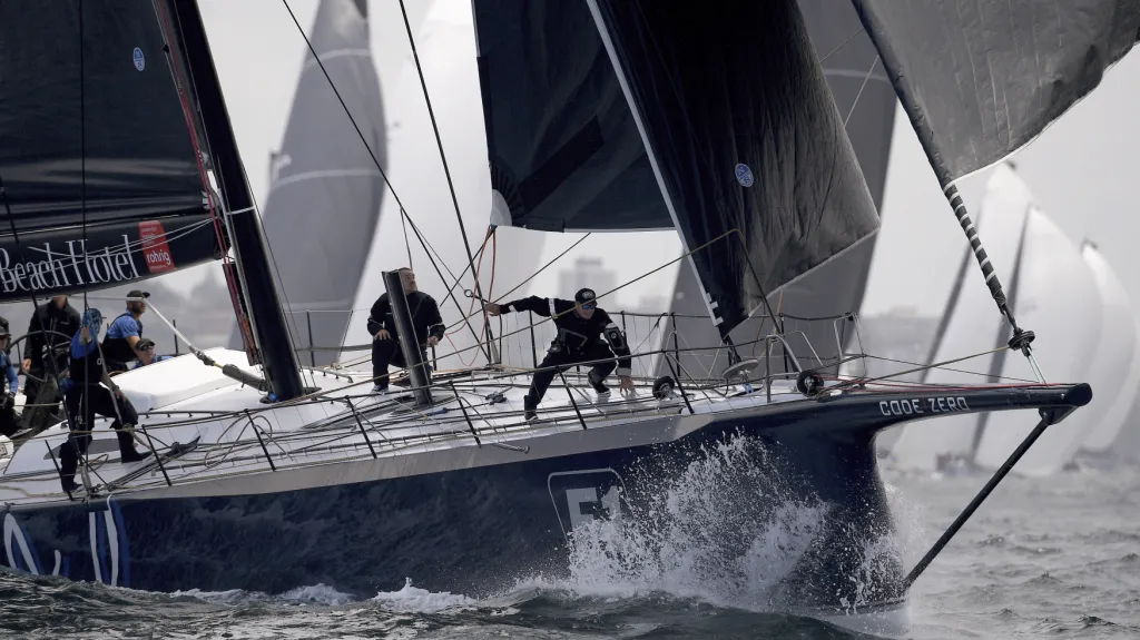 Vítězná loď Black Jack v jachtařském závodě ze Sydney do Hobartu