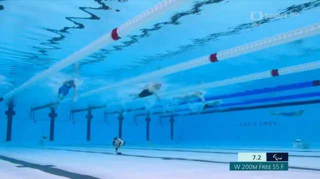 Finále 200 m volný způsob S5 s Agátou Koupilovou