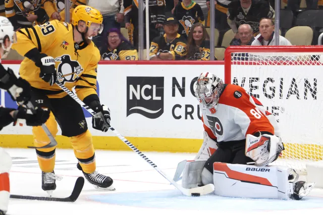 Vladař patnácti zákroky vychytal svoji první výhru v play-off