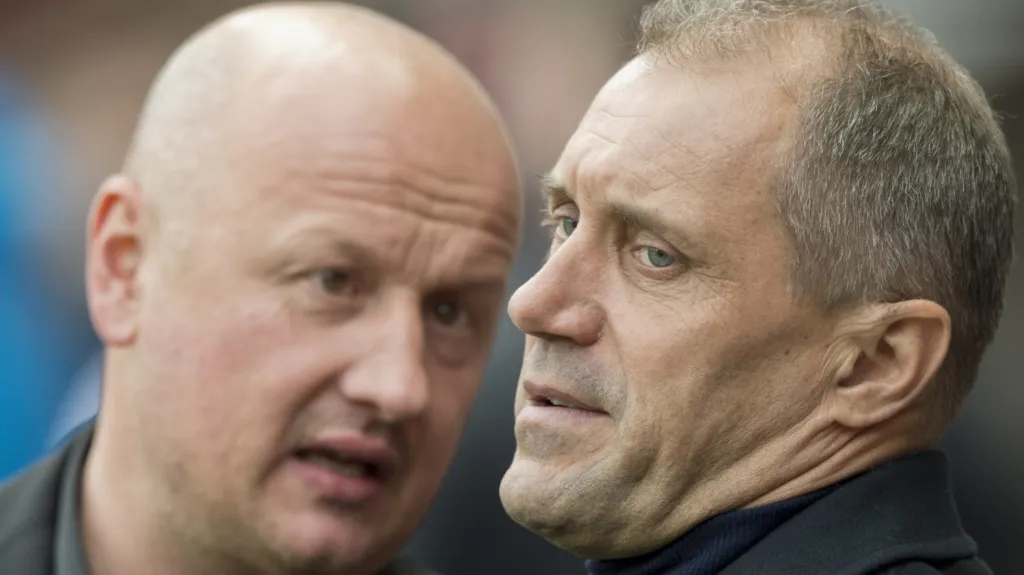 Šéf Plzně Adolf Šádek a trenér Roman Pivarník