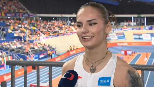 Rozběh Karolíny Maňasové na 60 metrů v českém rekordu & ohlas