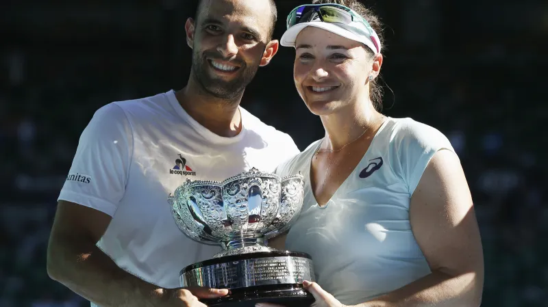 Juan Sebastian Cabal a Abigail Spearsová