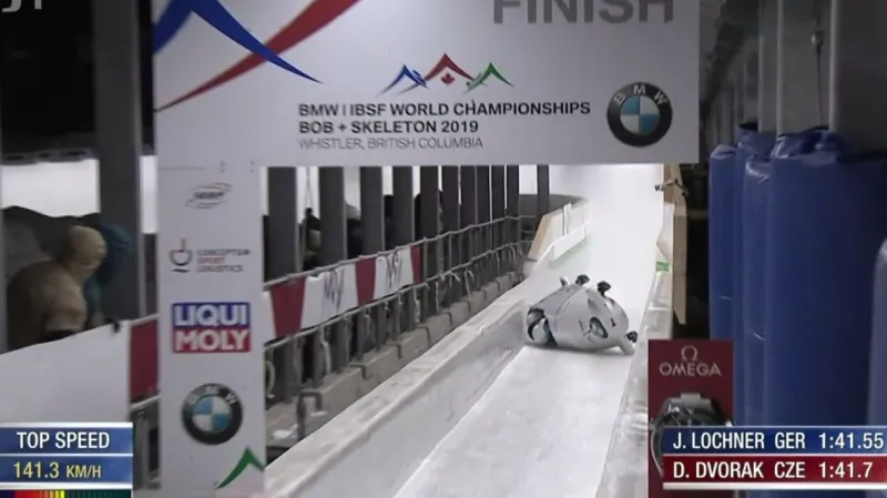 Dvořákův čtyřbob měl ve 2. jízdě nehodu a klesl na 21. místo