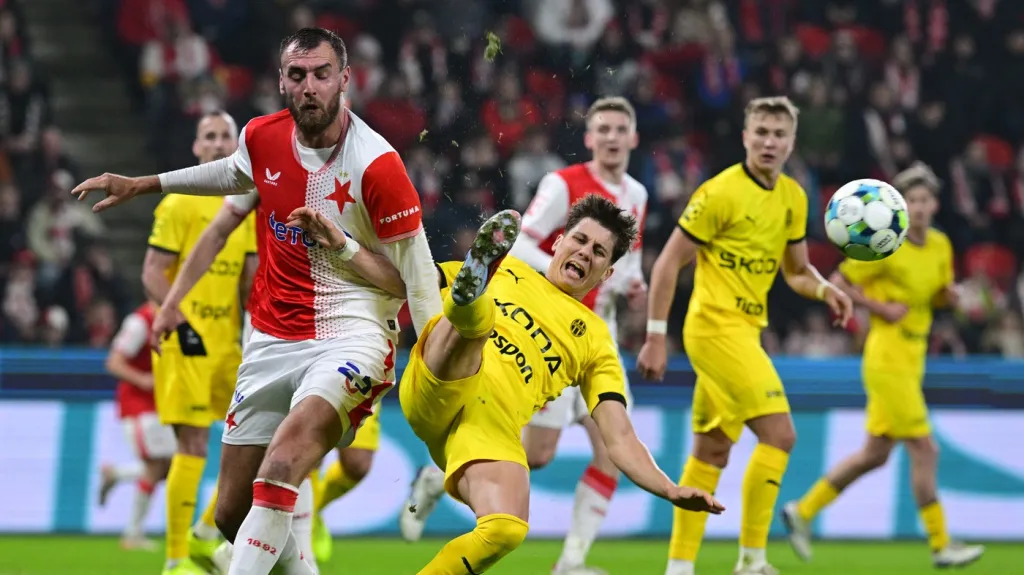 Tomáš Chorý a Filip Matoušek v zápase Slavie s Boleslaví