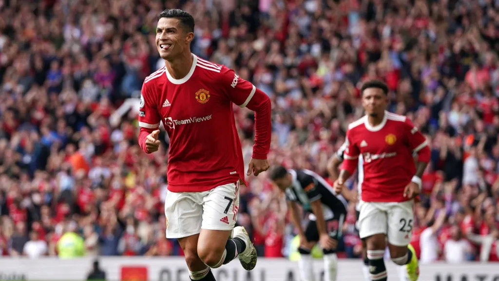 Ronaldo už zase pálí v Manchesteru ostrými